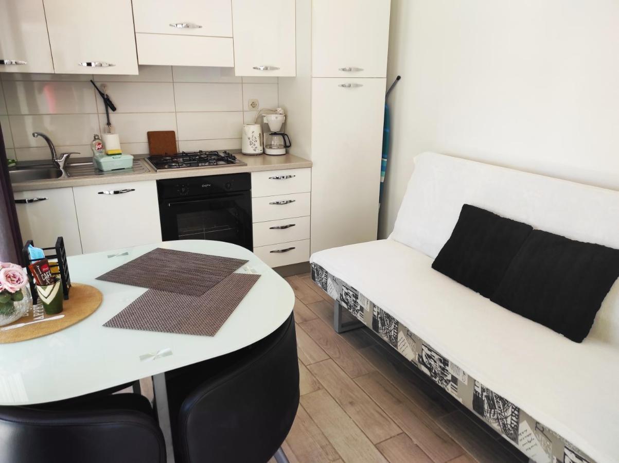 Apartments Emi & Nini Šibenik Екстериор снимка